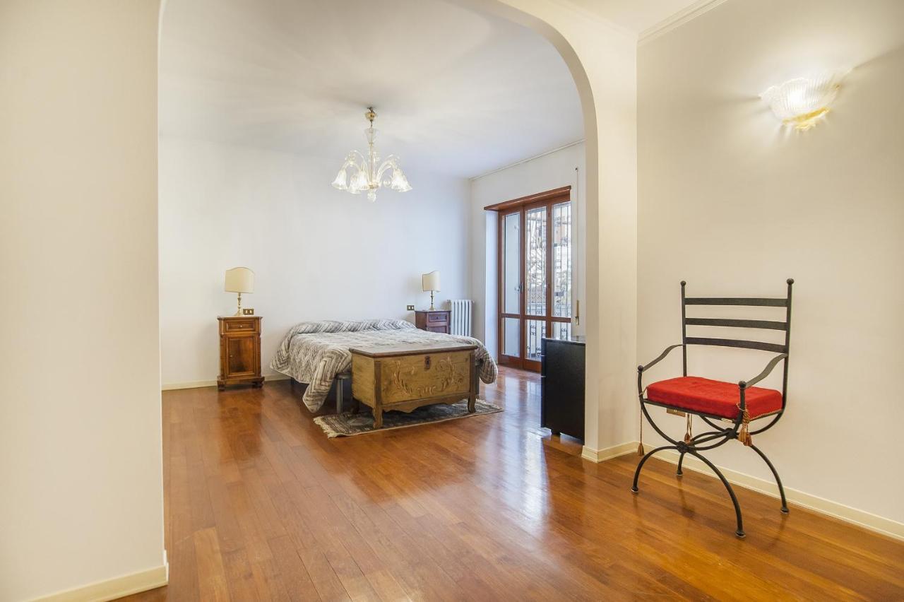 Eur Luminous And Large Family Terrace Apartment 罗马 外观 照片