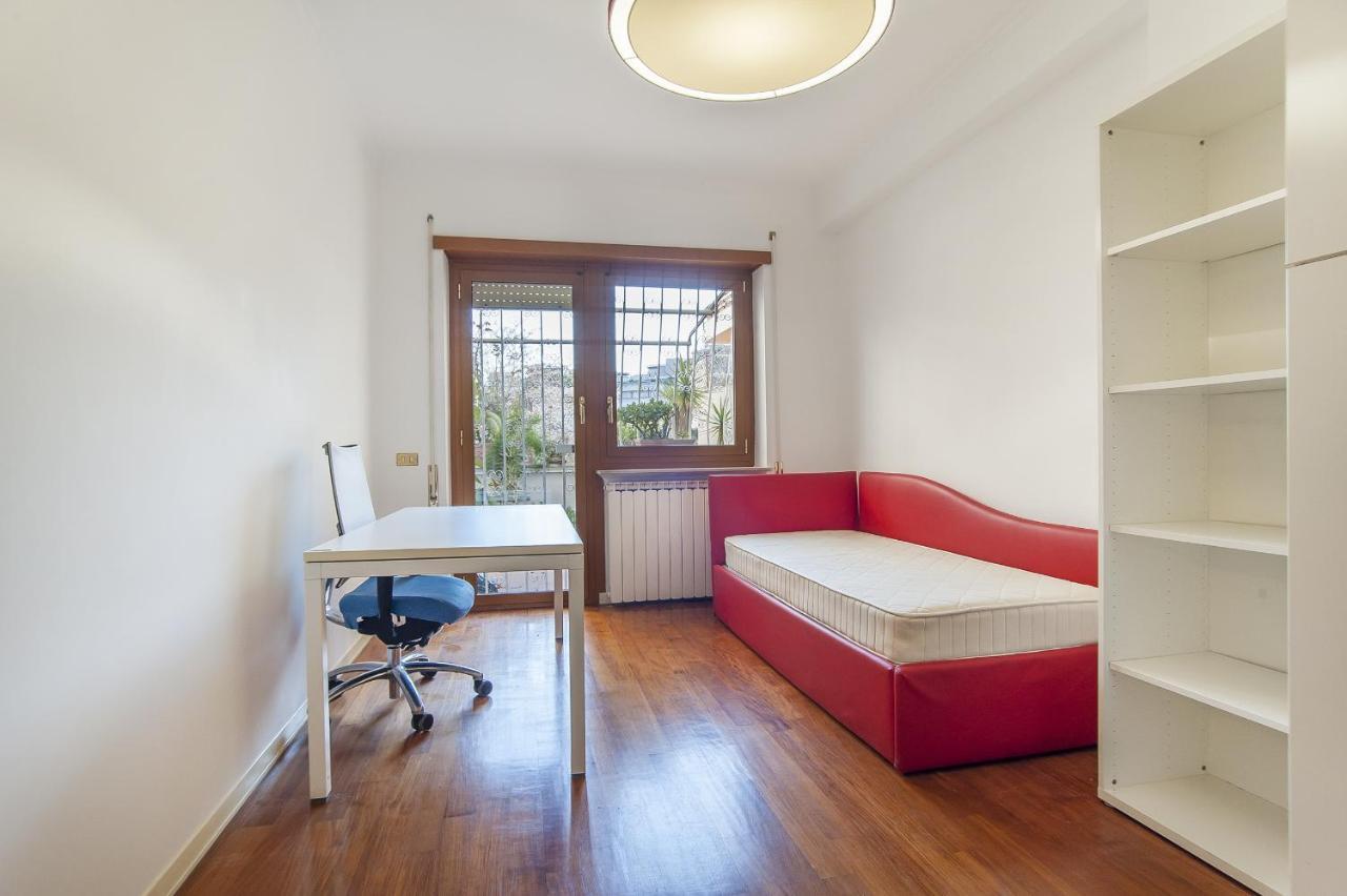 Eur Luminous And Large Family Terrace Apartment 罗马 外观 照片